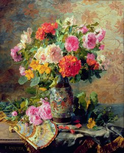 Vase de Fleurs et un Éventail